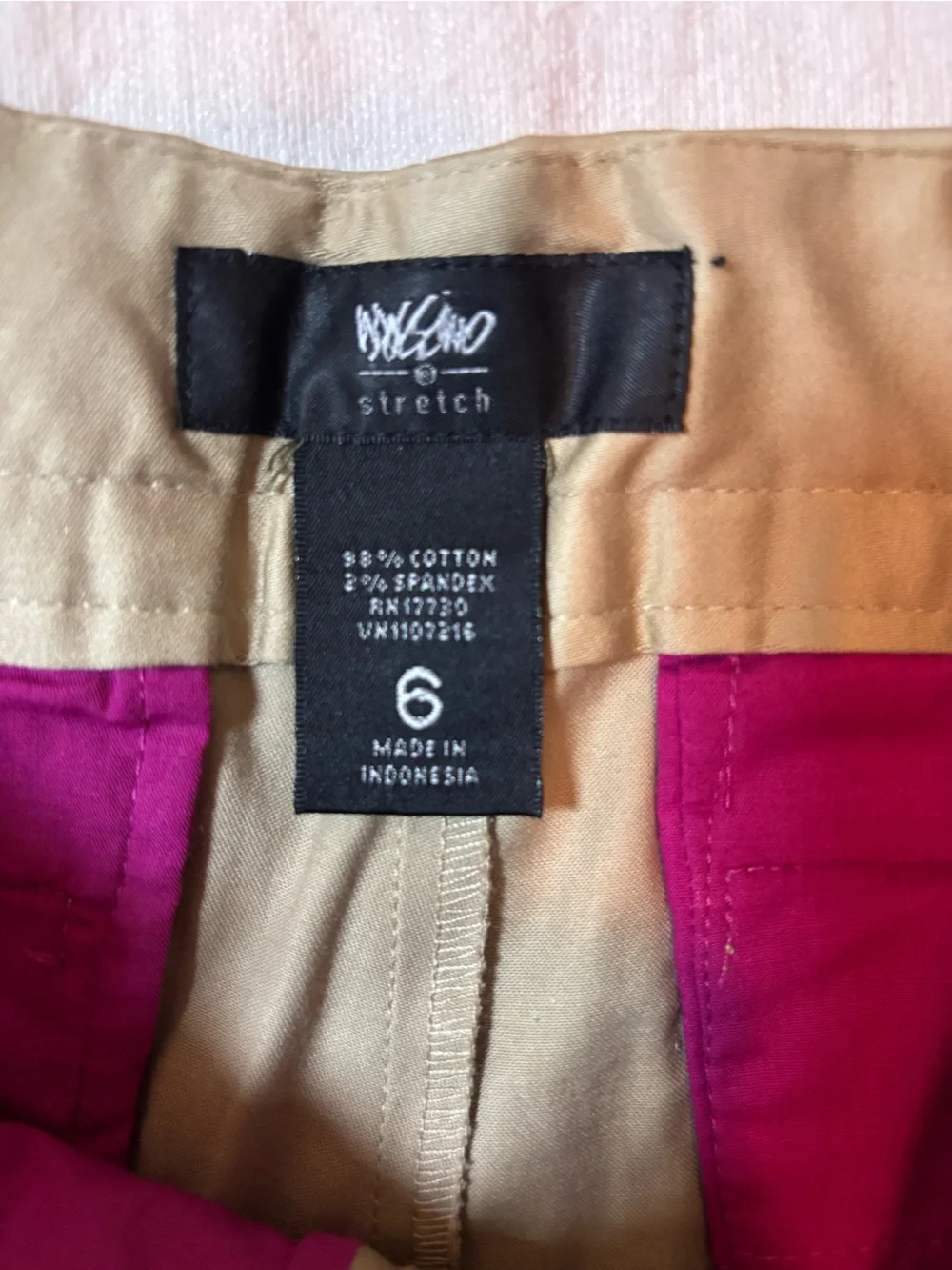 Mossimo Supply Co. Olive Pleated Cuffed Women's Shorts
